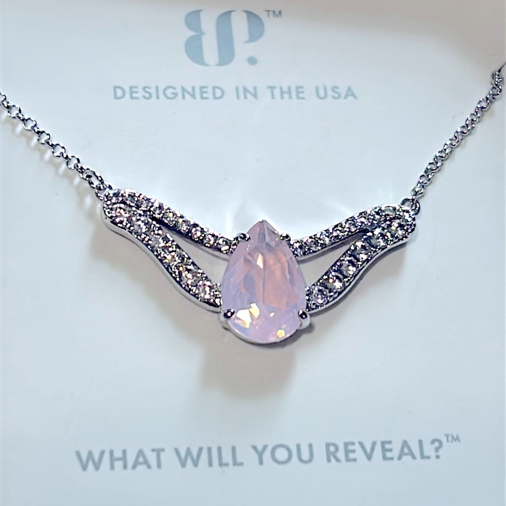 Bomb party necklace
